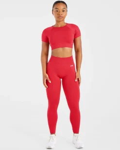 Adapt Seamless Crop Top
