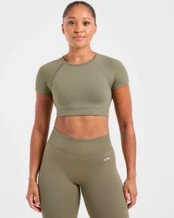 Adapt Seamless Crop Top