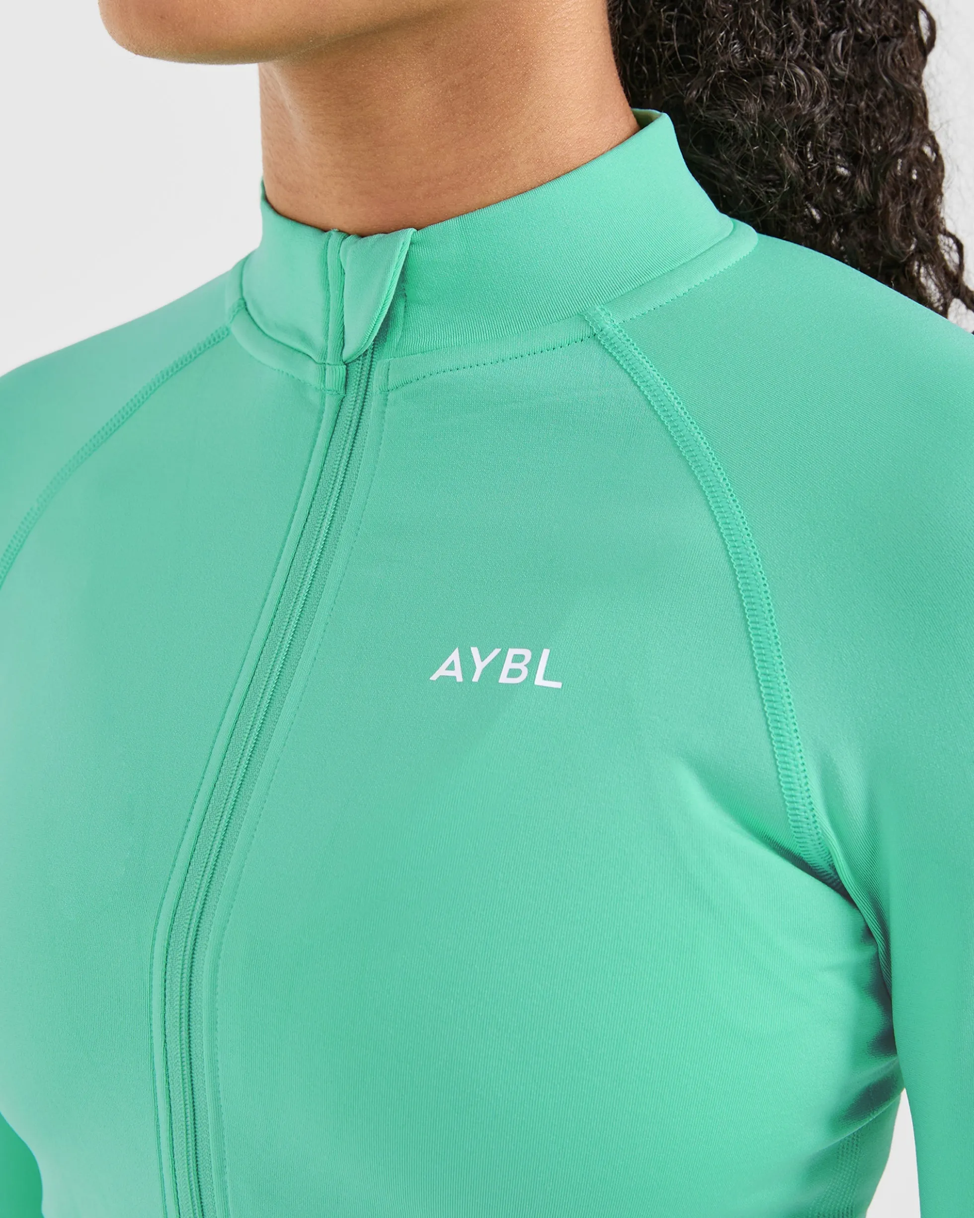 Adapt Seamless Jacket
