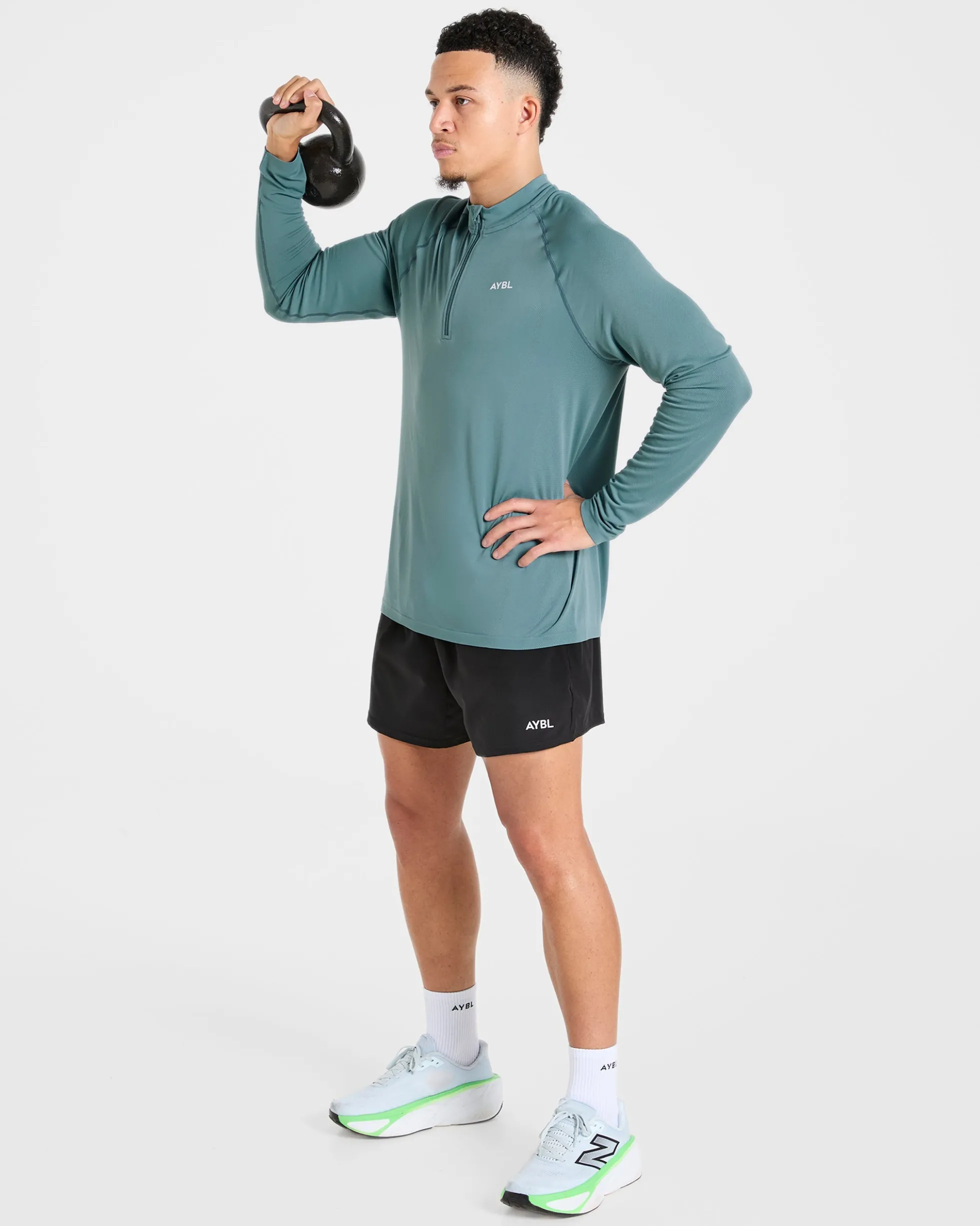 Attain Seamless 1/2 Zip Pullover
