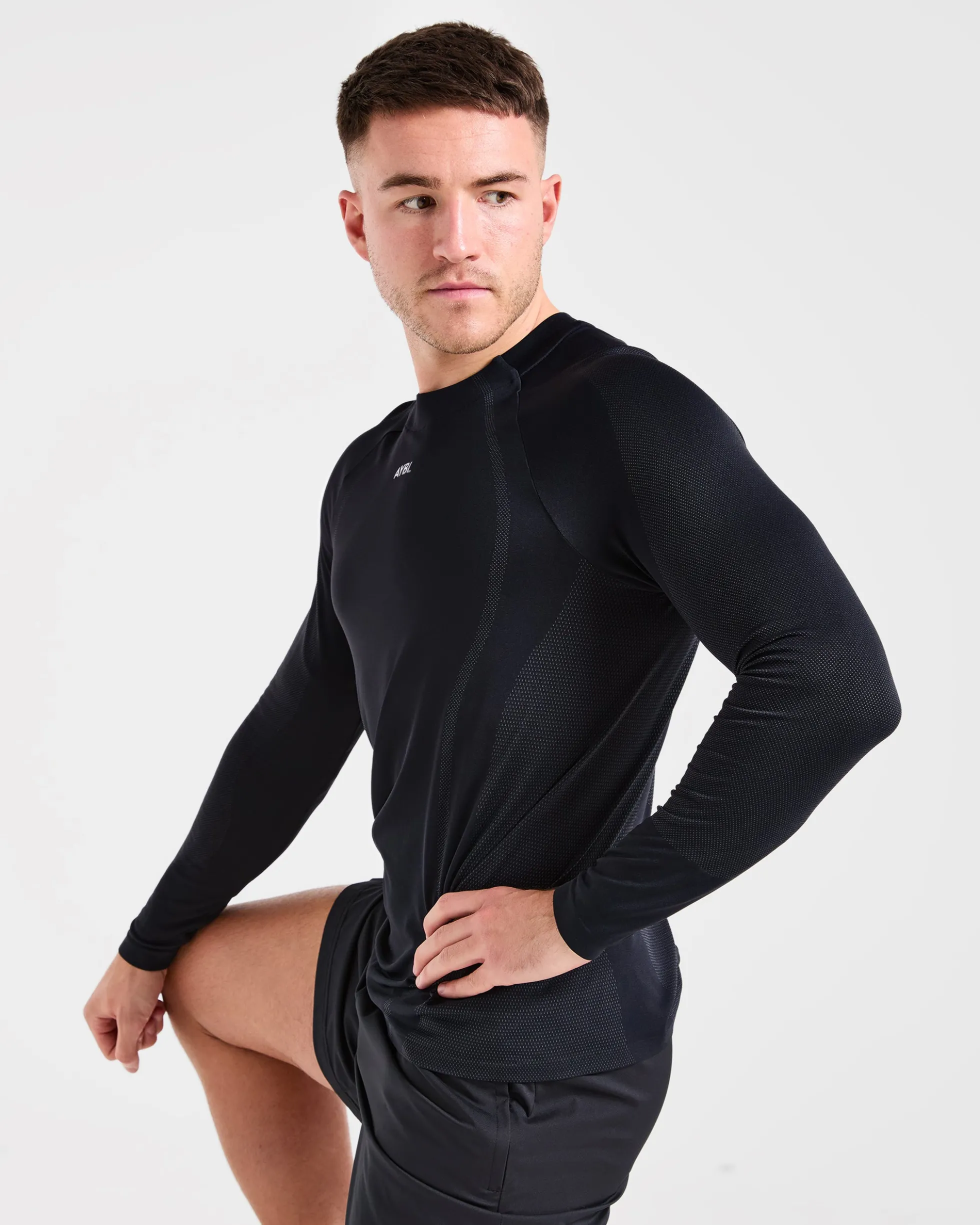 Attain Seamless Long Sleeve T Shirt