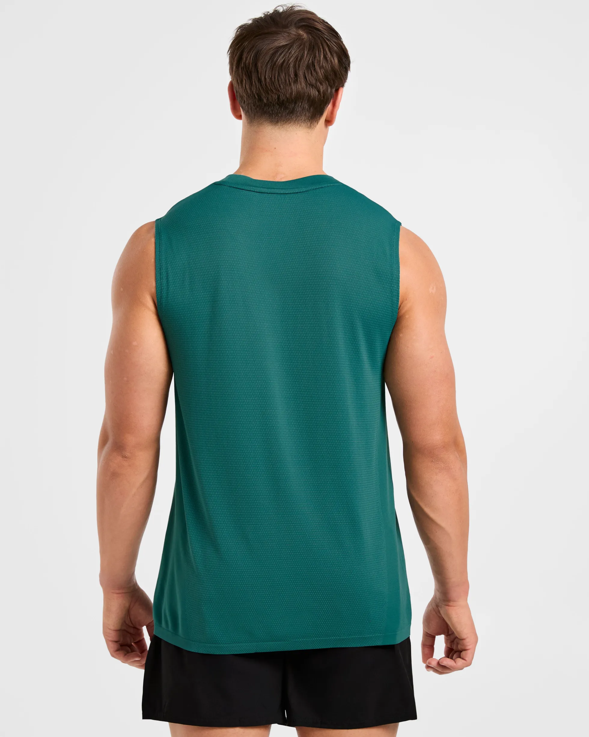 Attain Seamless Vest