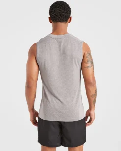 Attain Seamless Vest
