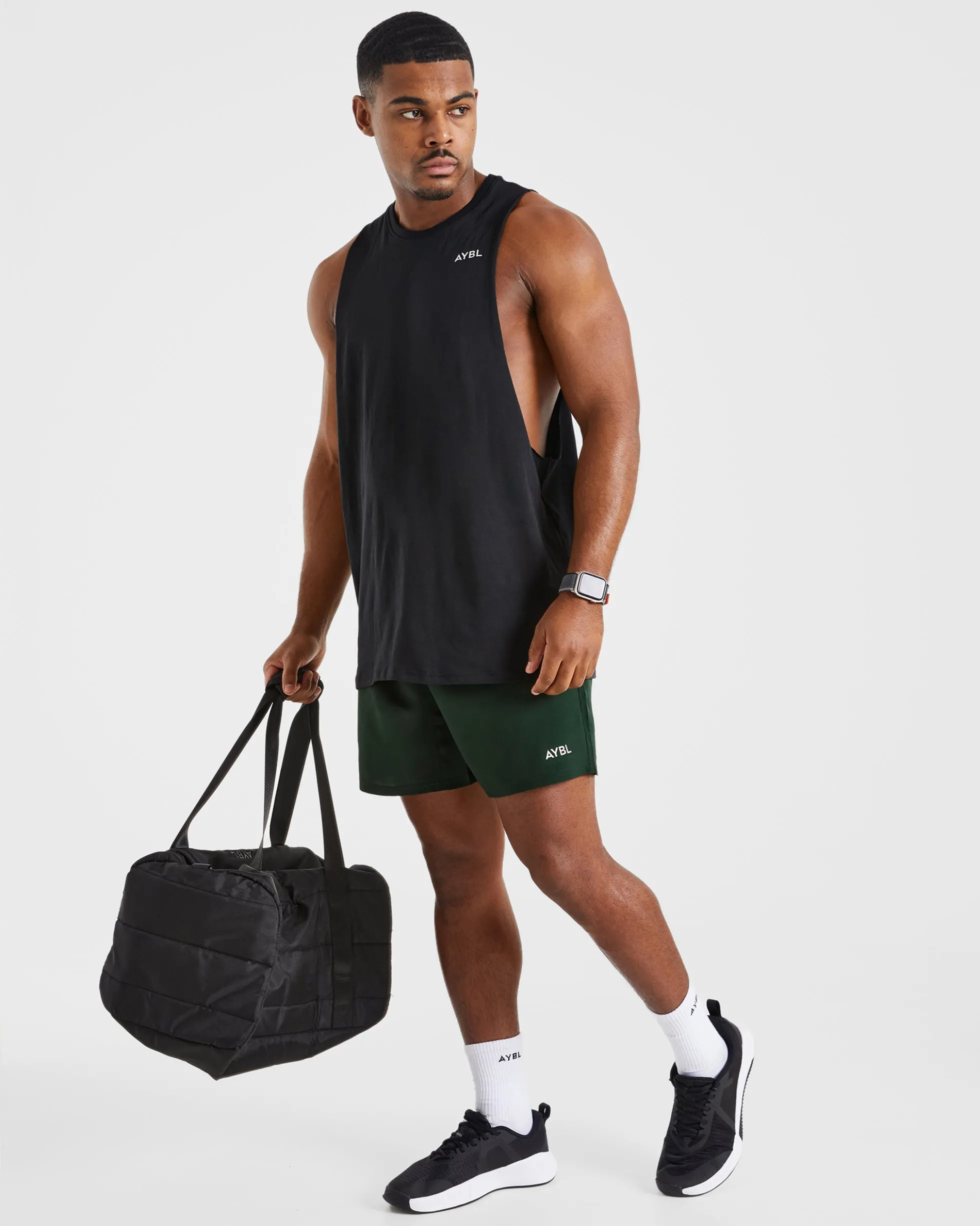 Core 5" Shorts