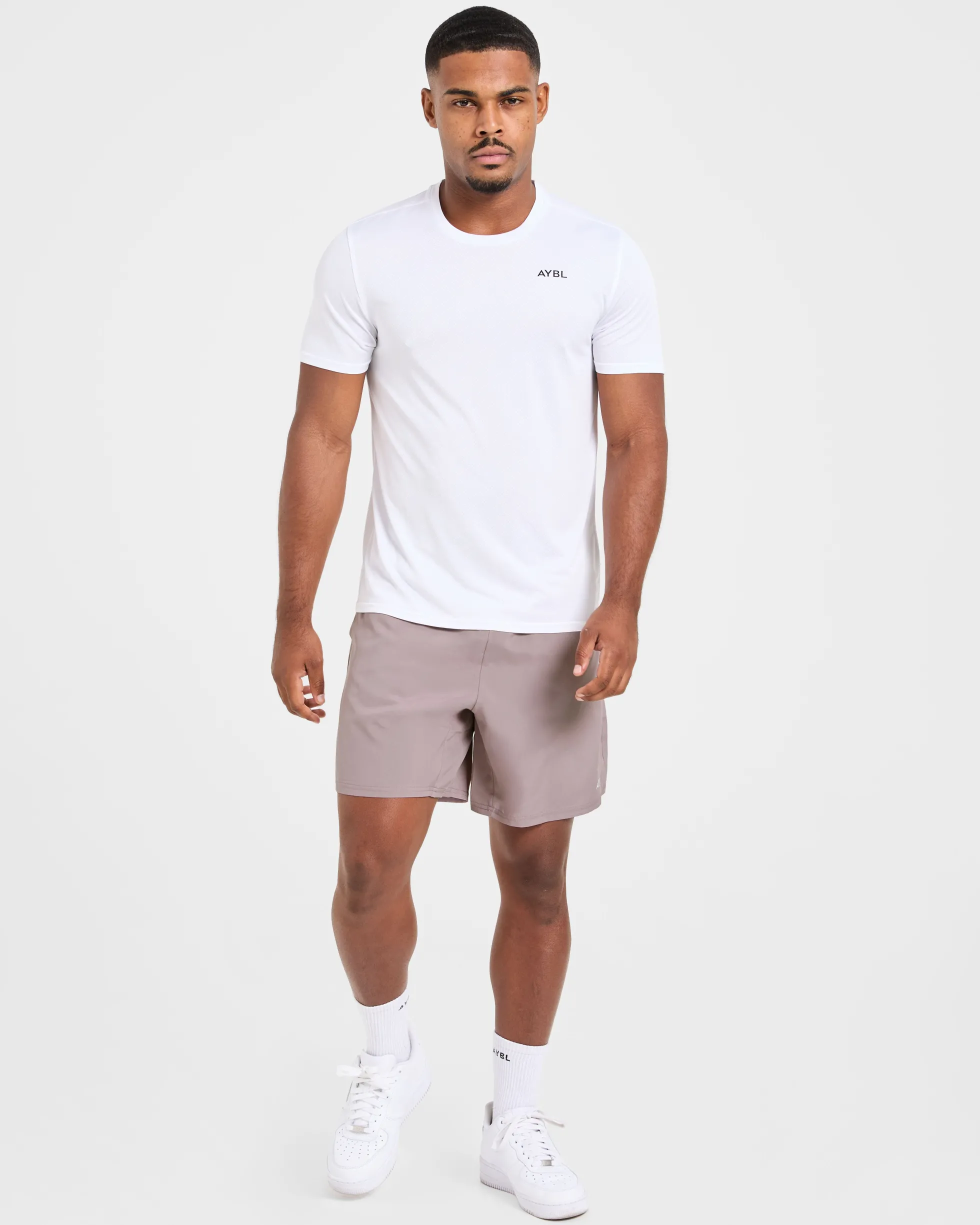 Core 7" Shorts