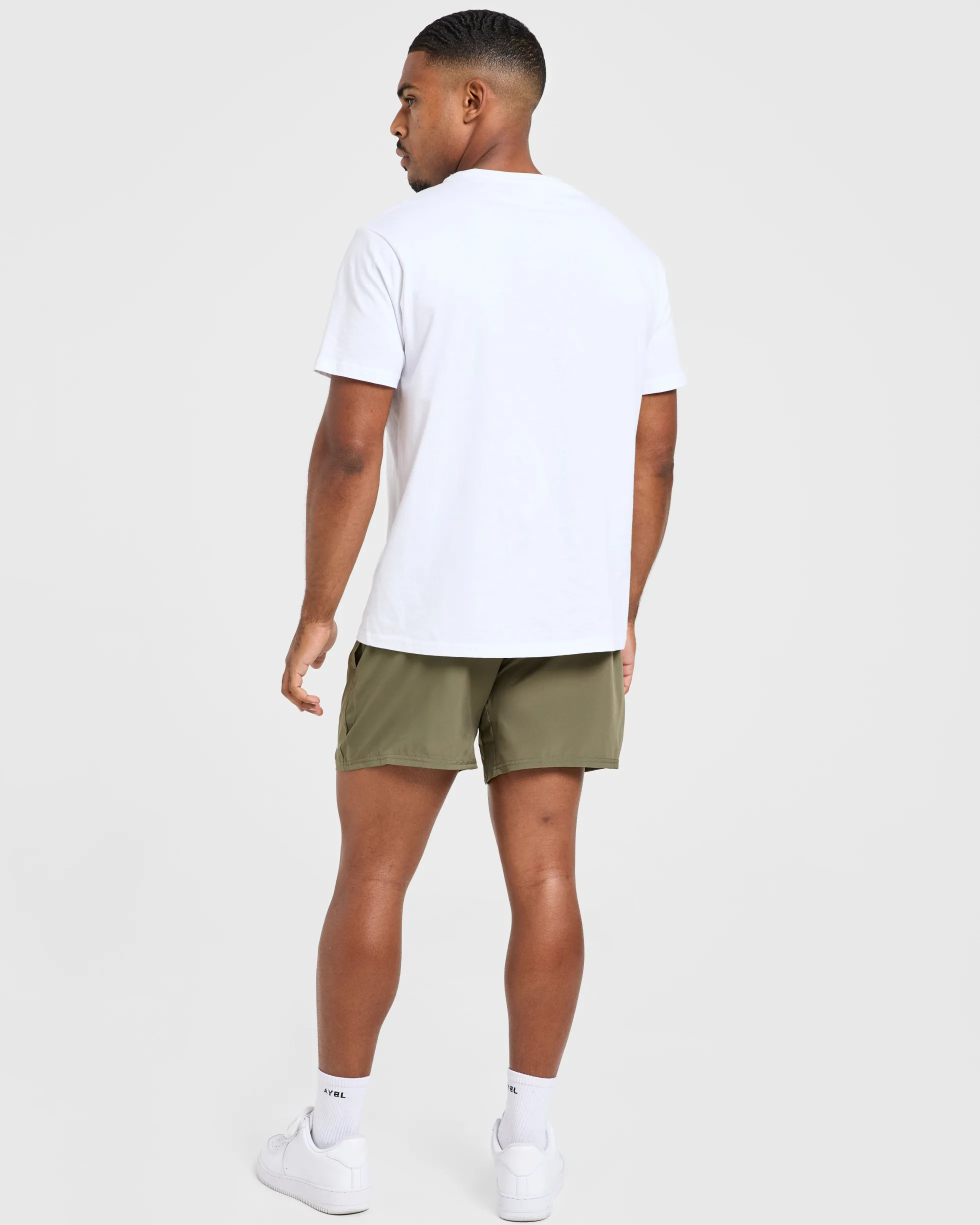 Core 5" Shorts
