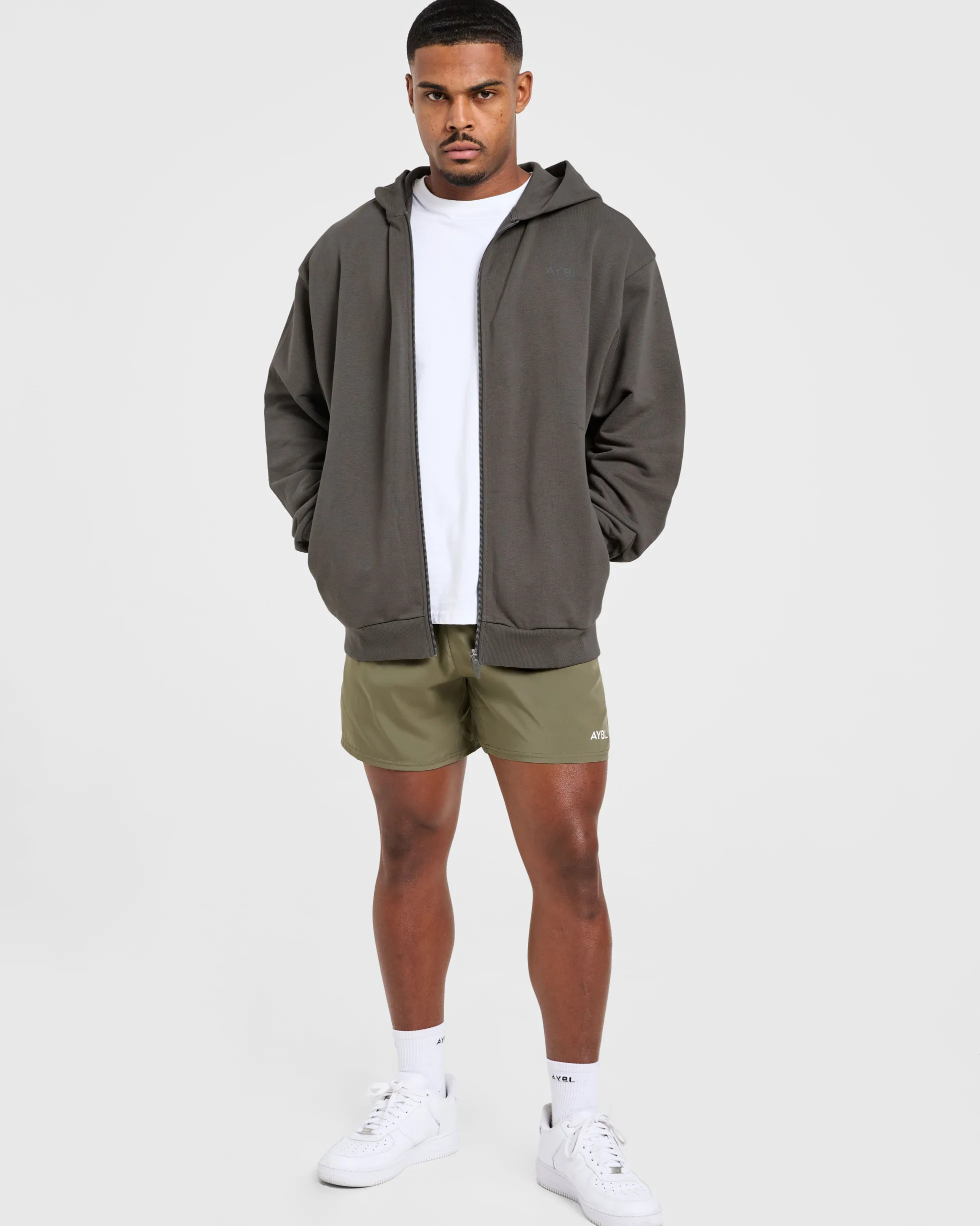 Core 5" Shorts