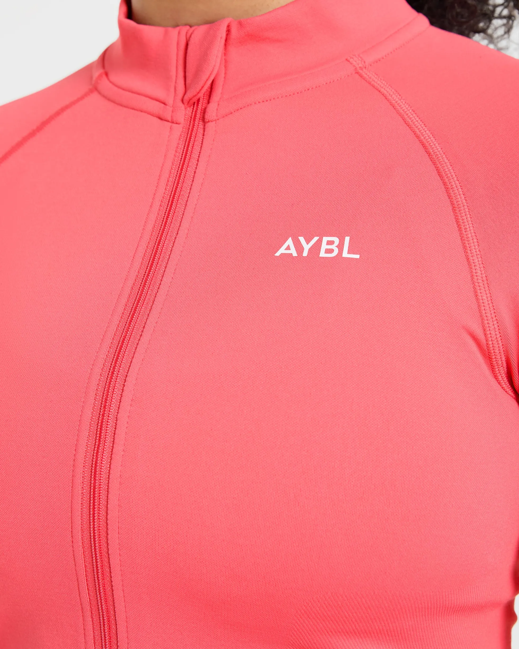 Enhance Seamless Jacket
