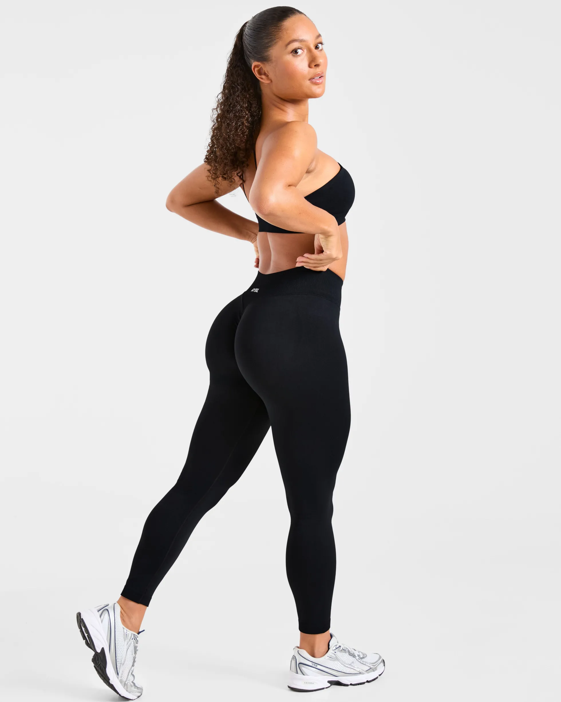 Enhance Seamless One Shoulder Sports Bra