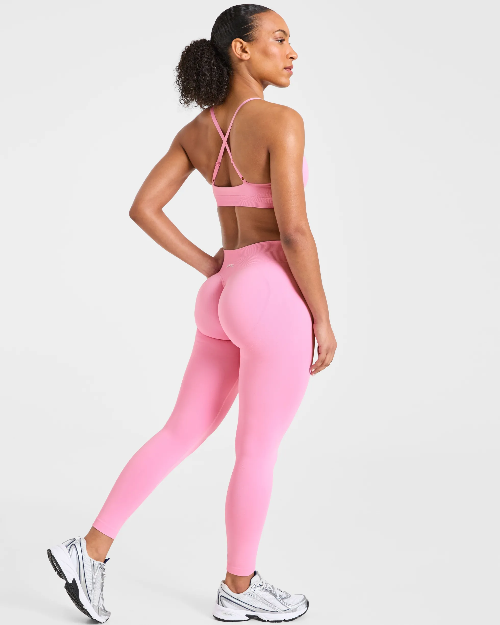 Enhance Seamless Sports Bra