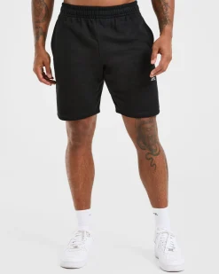 Essential Lightweight 7" Shorts