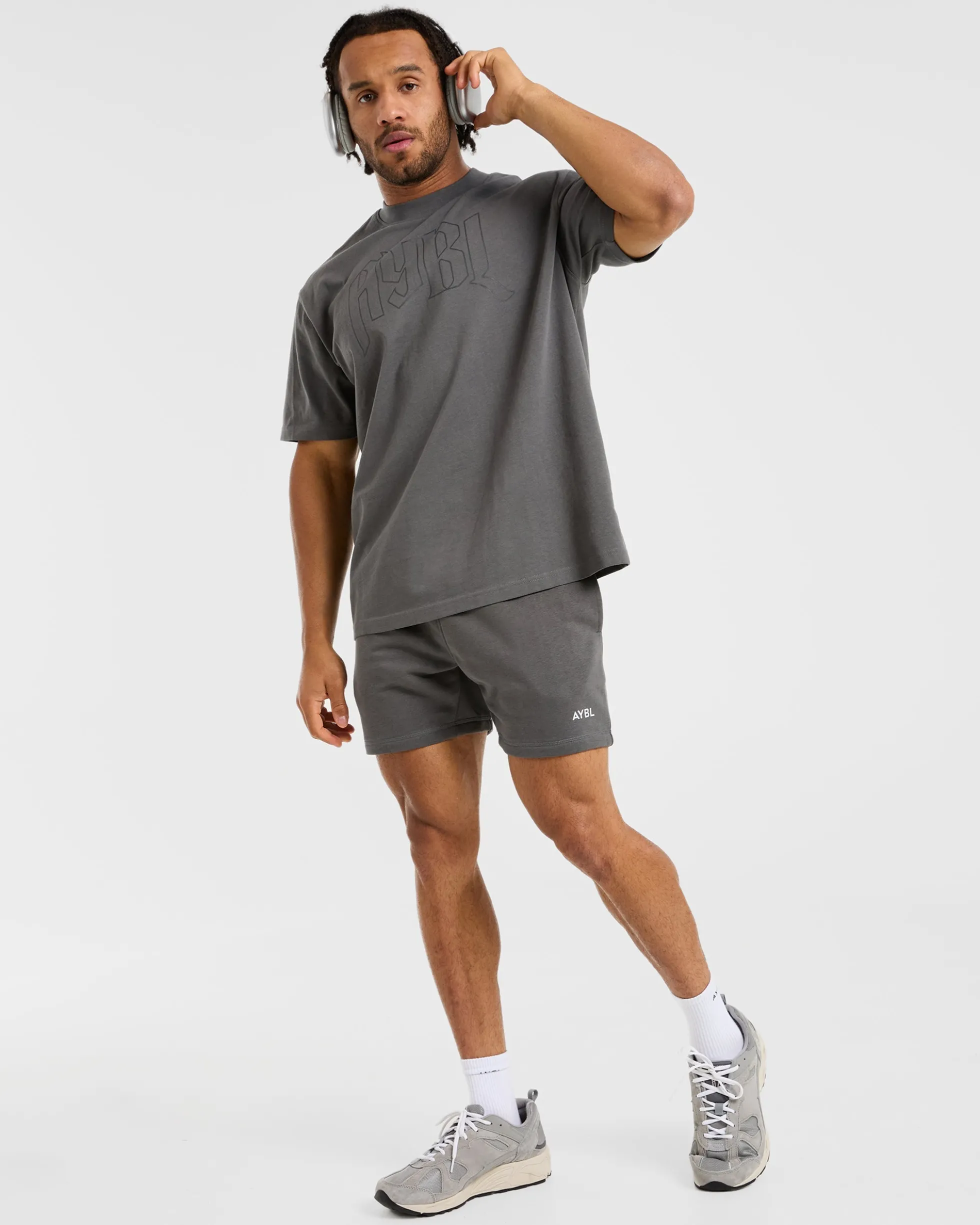Essential Lightweight 5" Shorts