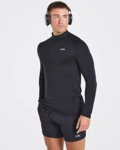 Essential Seamless 1/4 Zip Pullover