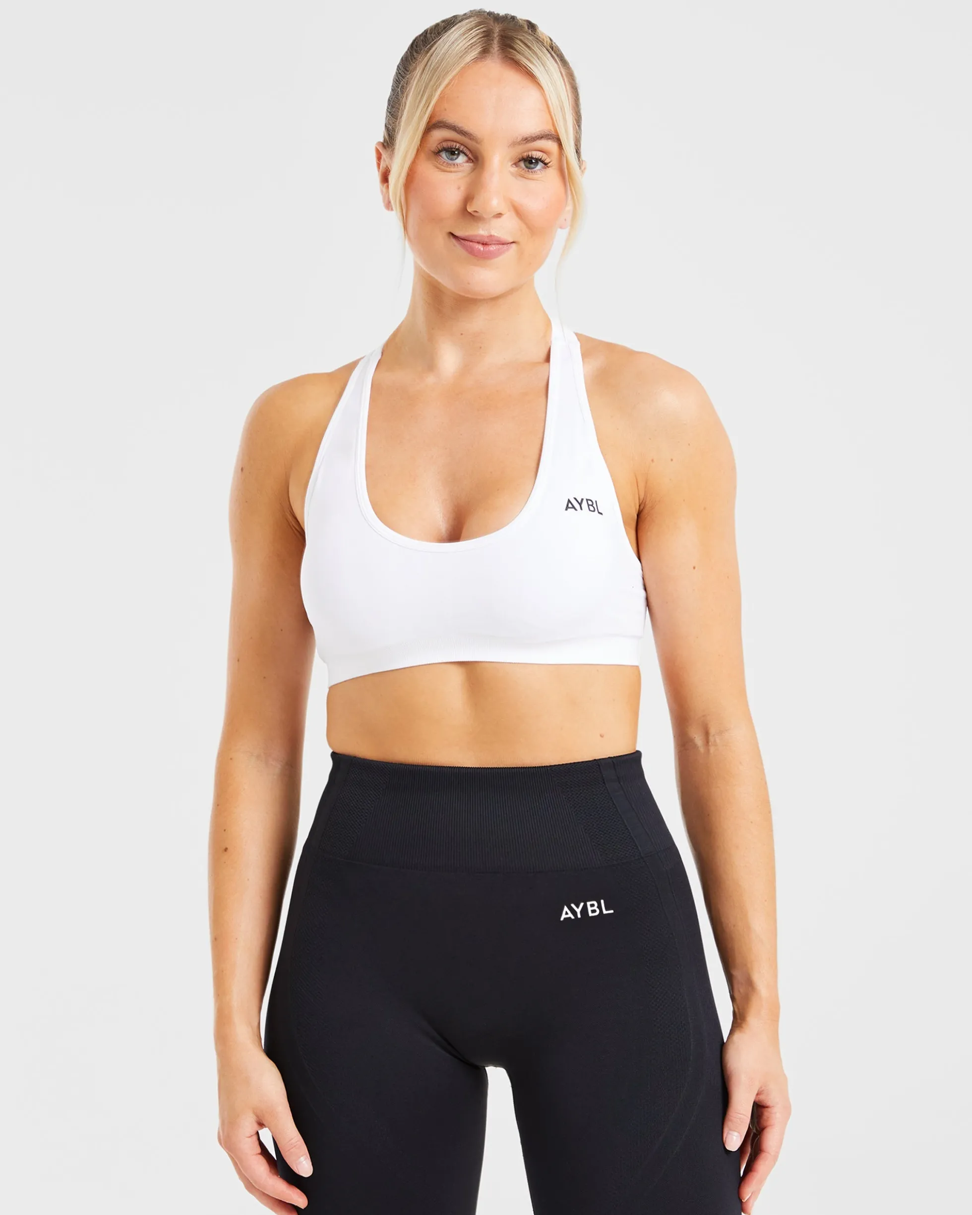 Essential Seamless Racer Back Sports Bra