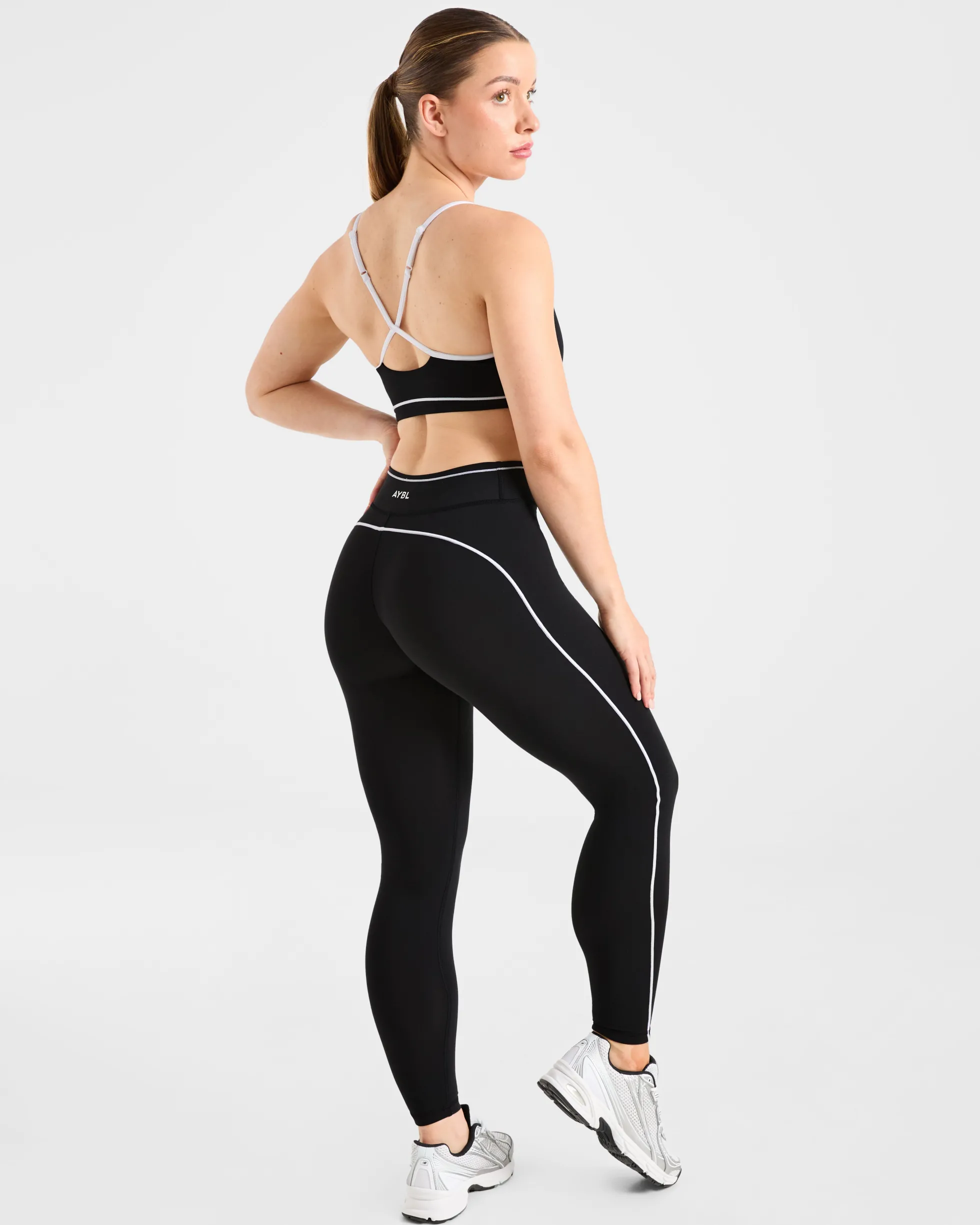 Form Leggings