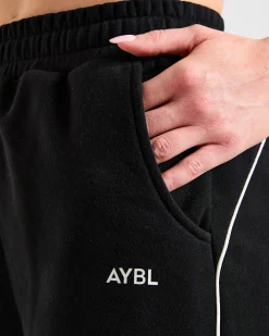 Form Straight Leg Joggers