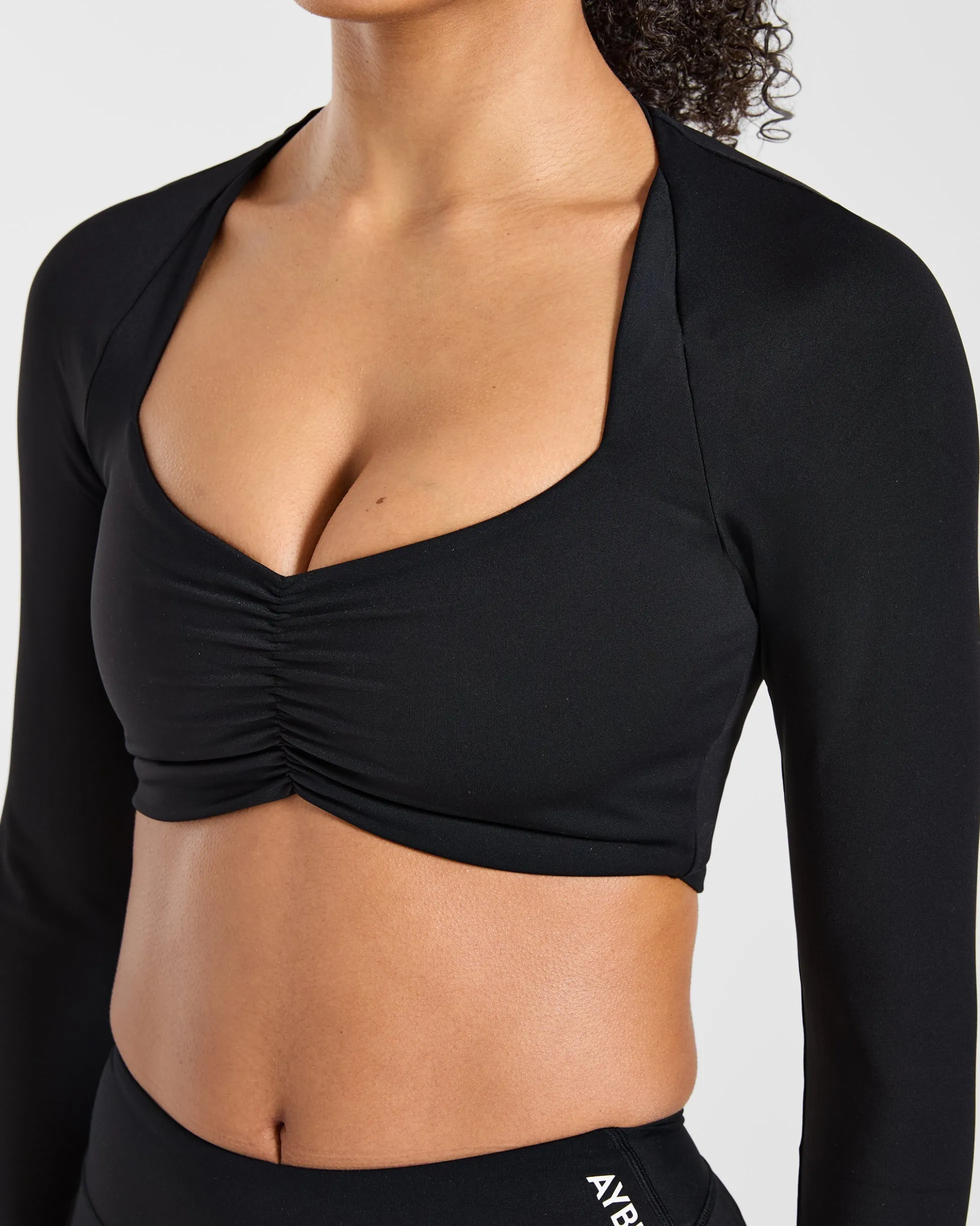 Physique Long Sleeve Crop Top