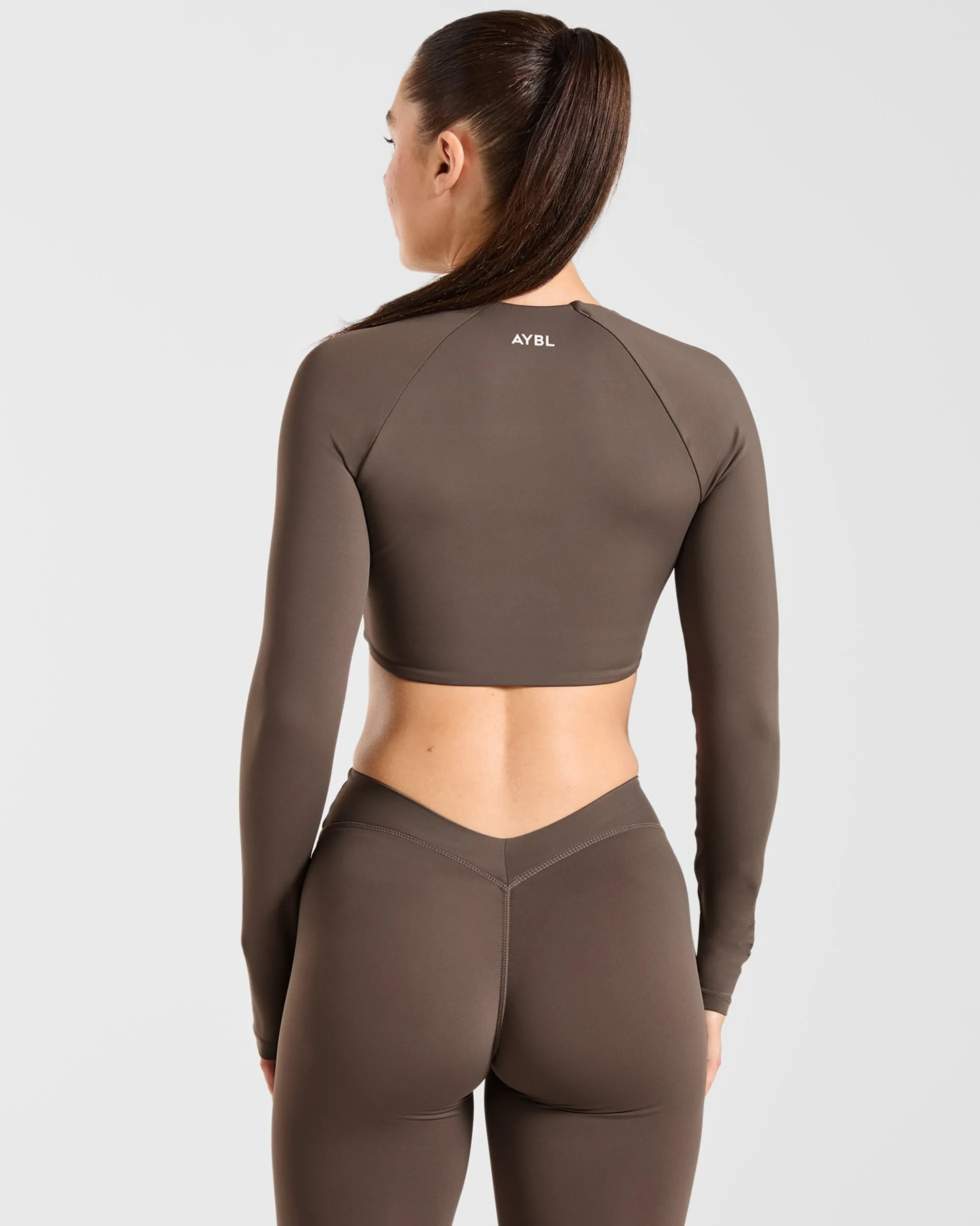 Physique Long Sleeve Crop Top