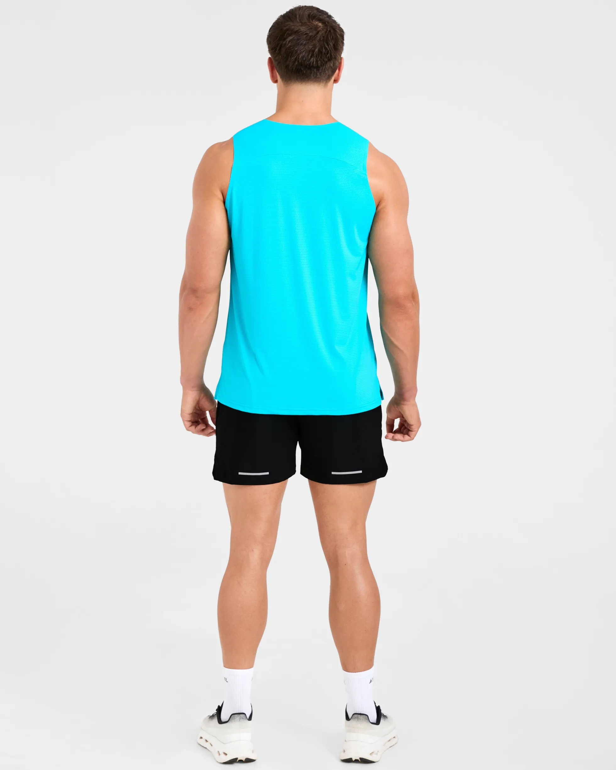 Run Loose Tank