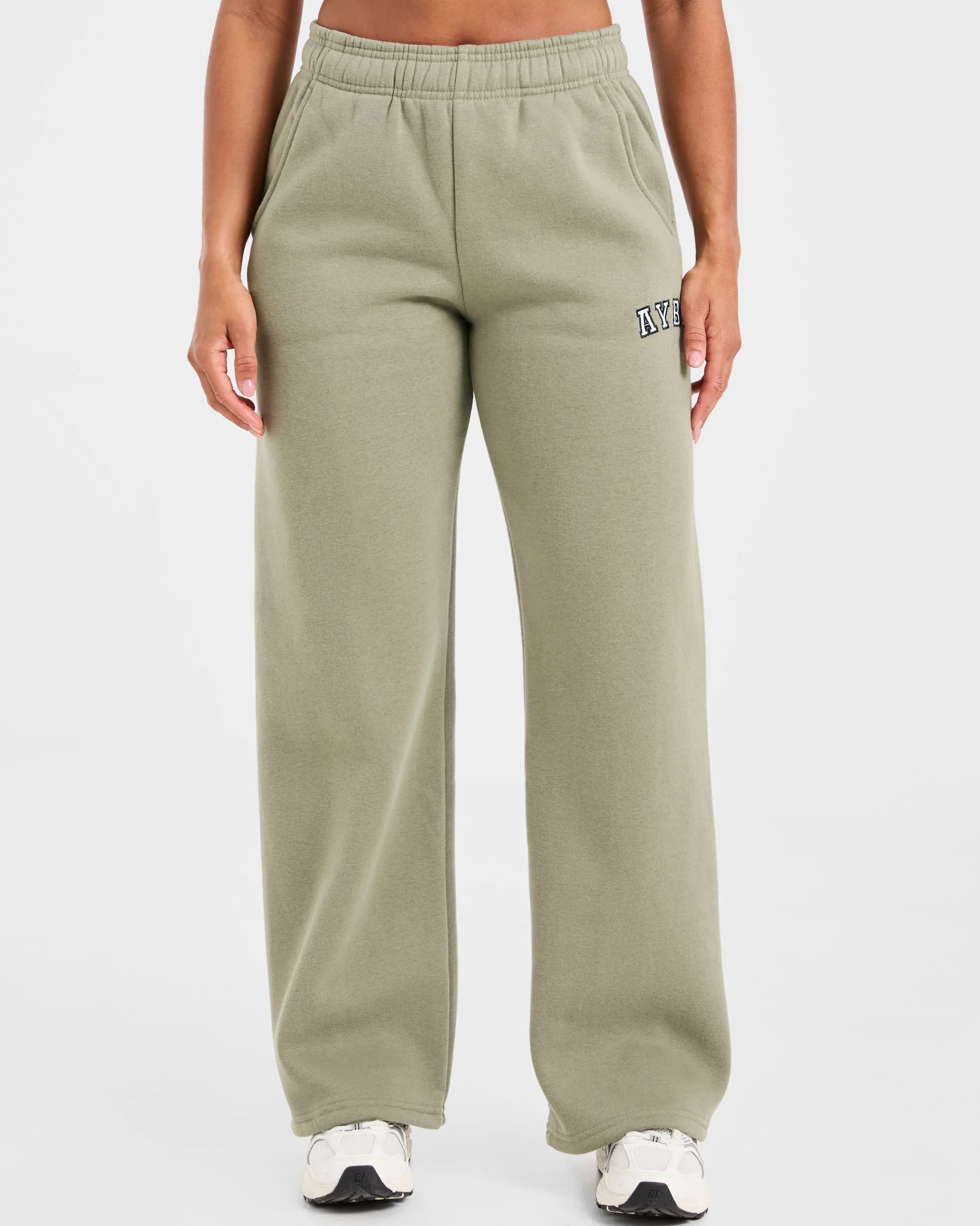 Varsity 2.0 Oversized Straight Leg Joggers