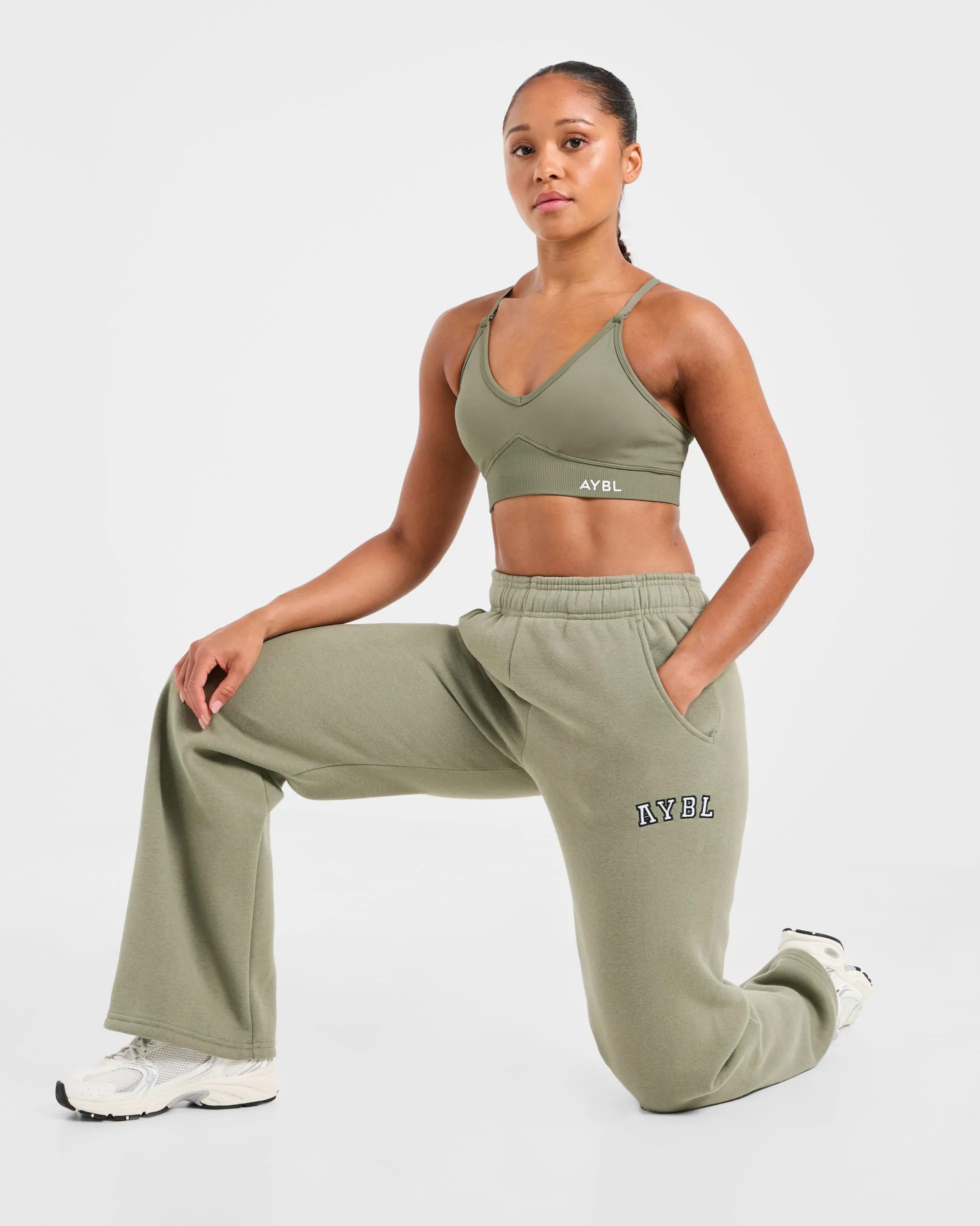 Varsity 2.0 Oversized Straight Leg Joggers